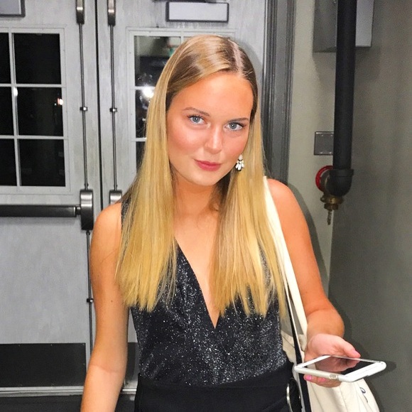 Meet the Posher Other - Meet your Posher, Lindsey